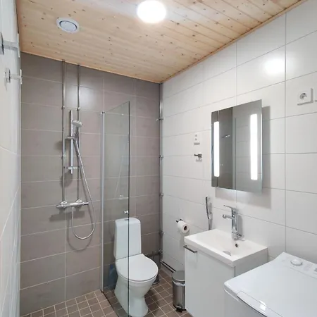 公寓 Comfortable New One-bedroom For 3. Airport/tikkurila 万塔